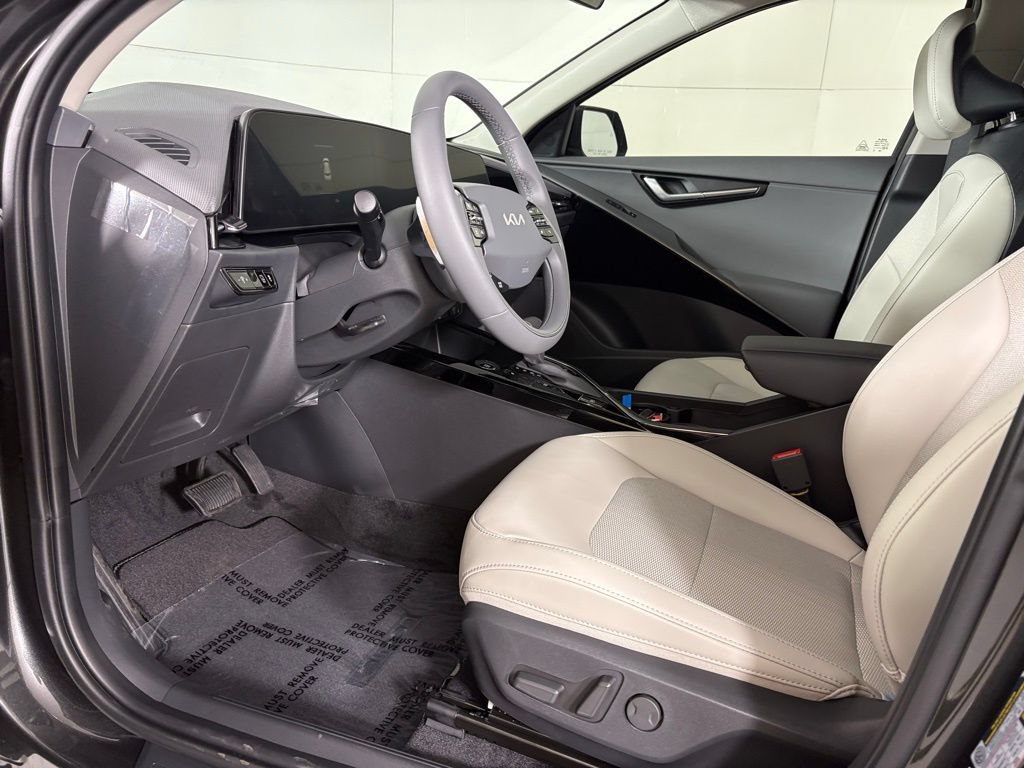 New 2026 Kia Niro EX FWD image 21