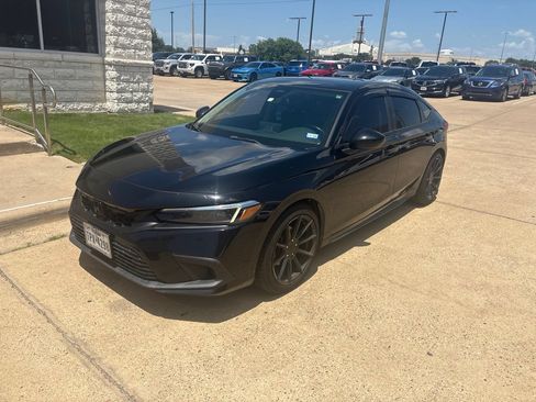 Used 2022 Honda Civic EX-L image 1