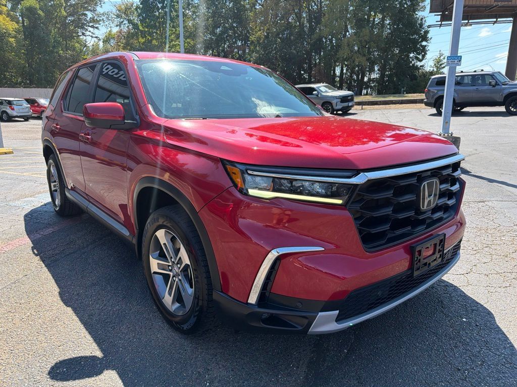 Used 2023 Honda Pilot EX-L image 6