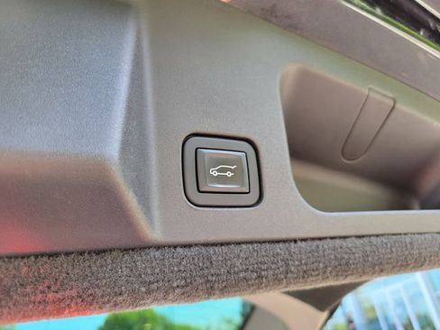 Used 2011 Cadillac CTS V RWD image 26