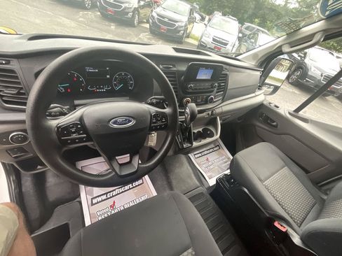 Used 2025 Ford Transit 250 Low Roof w/ Exterior Upgrade Package RWD image 13