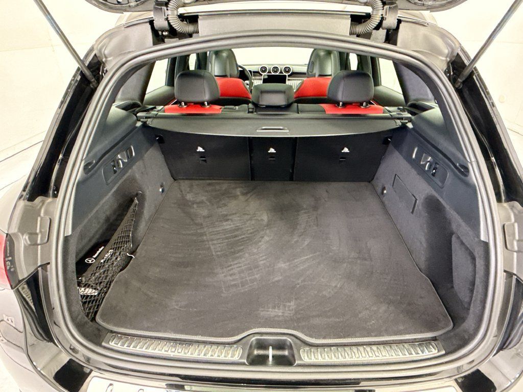 Used 2026 Mercedes-Benz GLC 43 AMG 4MATIC image 27