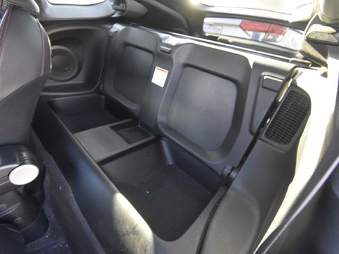 Used 2015 Honda CR-Z EX image 9