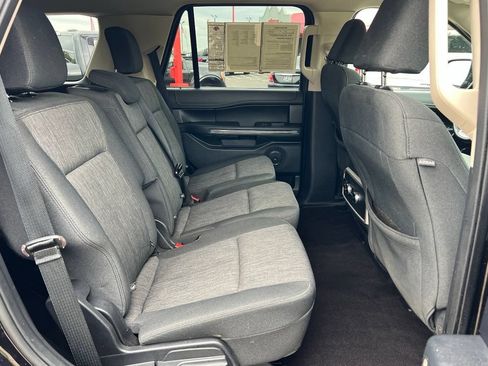 Used 2022 Ford Expedition XLT AWD/4WD image 40
