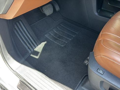 Used 2023 INFINITI QX60 Sensory AWD/4WD image 18