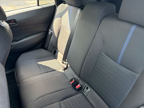 Used 2025 Toyota Corolla Cross AWD Hybrid image 10