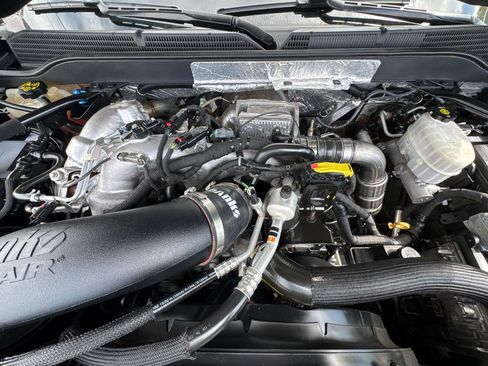 Used 2019 Chevrolet Silverado 2500 LT w/ LT Convenience Package AWD/4WD image 33