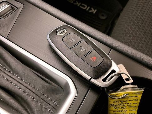 New 2026 Nissan Kicks S image 28