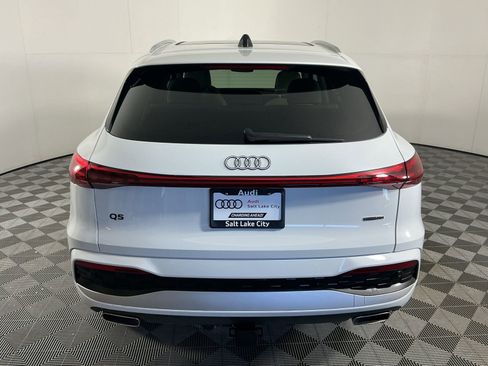 Used 2025 Audi Q5 Premium Plus w/ Premium Plus image 7