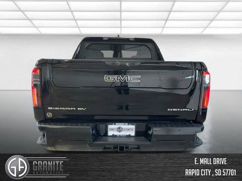 New 2025 GMC Sierra EV Denali image 6