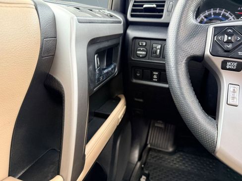 Used 2019 Toyota 4Runner Limited image 13