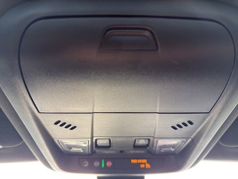 Used 2024 Chevrolet Equinox RS w/ RS Leather Package image 23