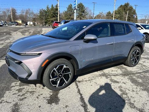 New 2026 Chevrolet Equinox EV LT image 1