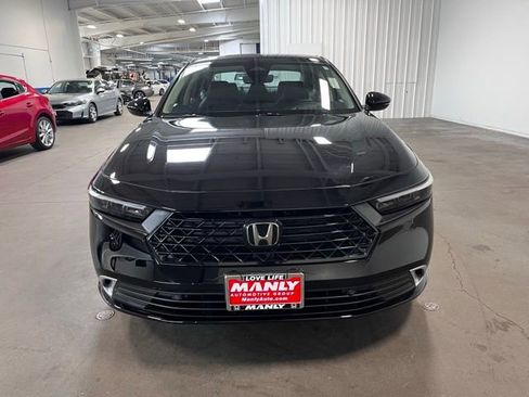 Certified 2025 Honda Accord Touring image 8