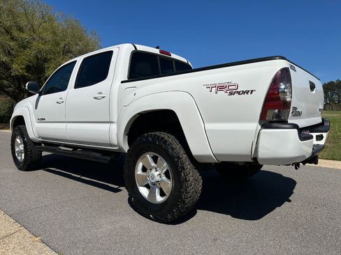Used 2012 Toyota Tacoma PreRunner w/ TRD Sport Pkg image 7