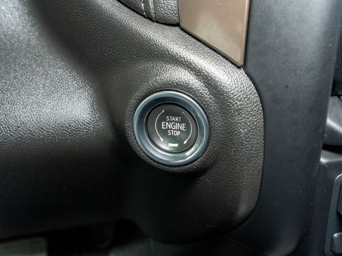 Used 2020 Chevrolet Silverado 2500 High Country w/ Safety Package II image 29