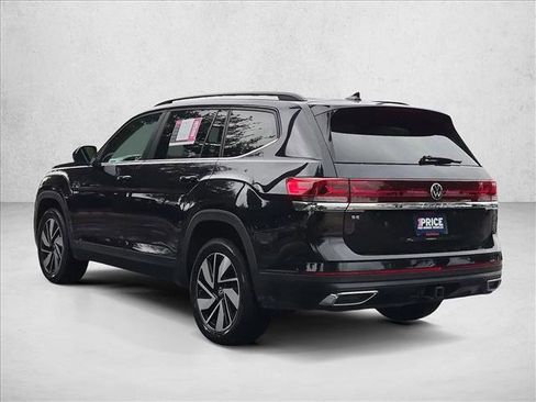 Used 2024 Volkswagen Atlas SE FWD image 8