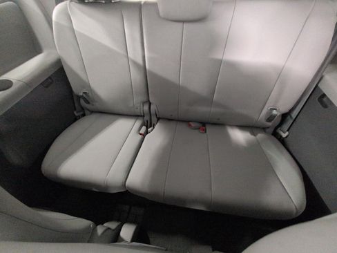Used 2018 Toyota Sienna XLE w/ XLE Navigation Package FWD image 24