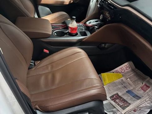 Used 2024 Acura MDX FWD w/ Technology Package image 12