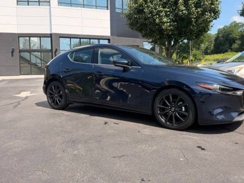 Used 2019 MAZDA MAZDA3 AWD Hatchback w/ Premium Pkg image 2