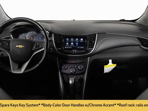 Used 2019 Chevrolet Trax LT w/ LT Convenience Package image 24