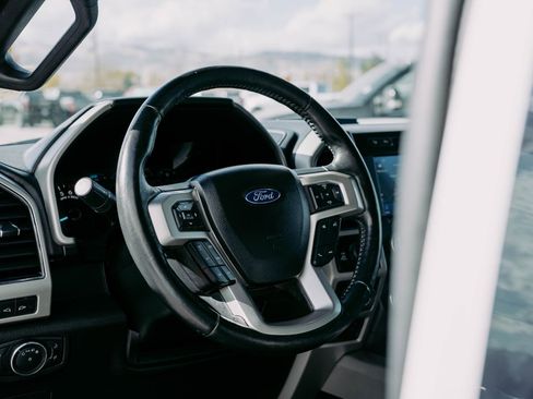 Used 2020 Ford F150 Lariat w/ Equipment Group 502A Luxury image 16