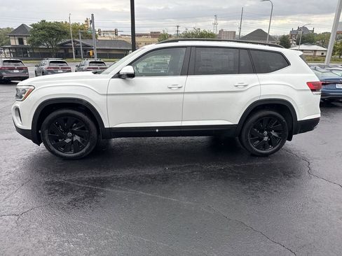 New 2026 Volkswagen Atlas SE AWD/4WD image 3