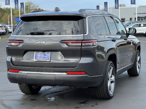 Used 2022 Jeep Grand Cherokee L Limited image 12