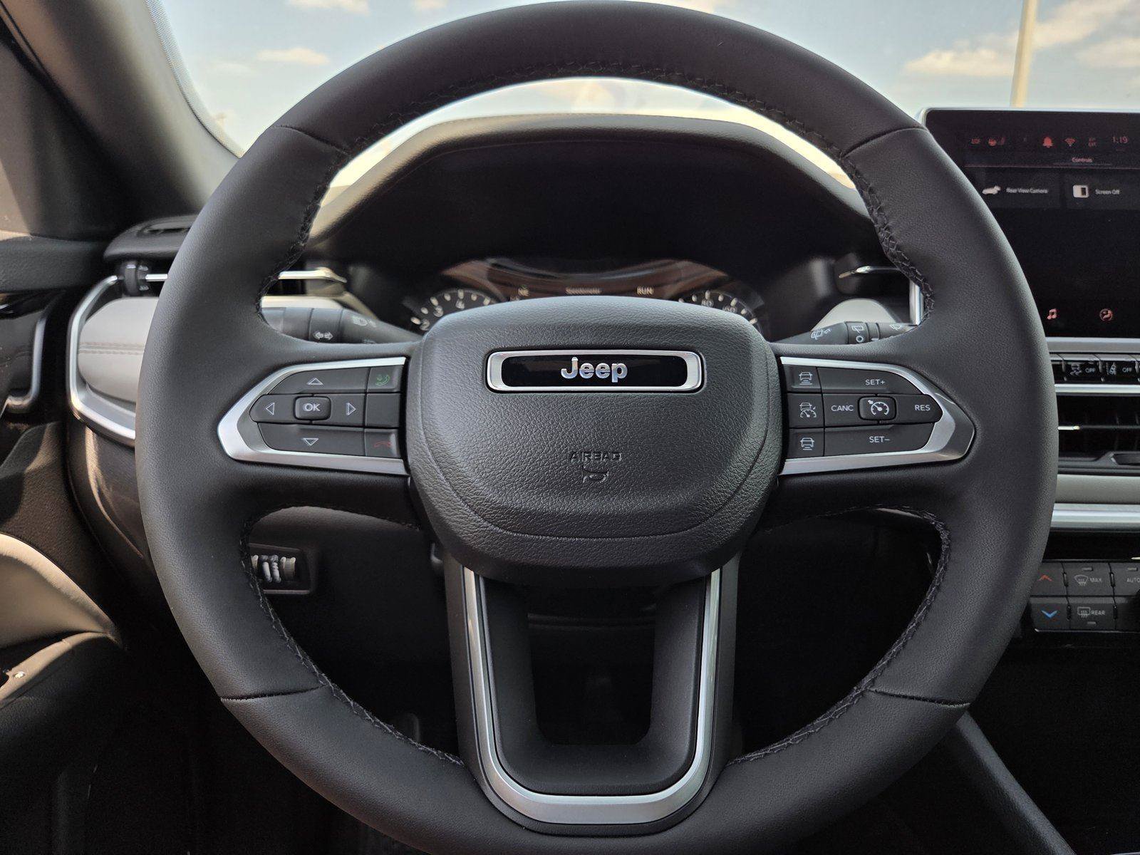 New 2026 Jeep Compass Limited AWD/4WD image 24