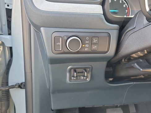 Certified 2022 Ford Maverick XLT w/ Equipment Group 300A Standard image 11