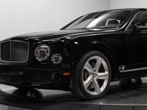 Used 2016 Bentley Mulsanne Speed image 4