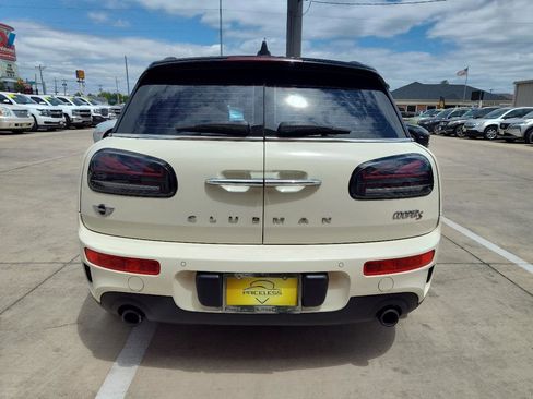 Used 2017 MINI Cooper Clubman S AWD/4WD image 4