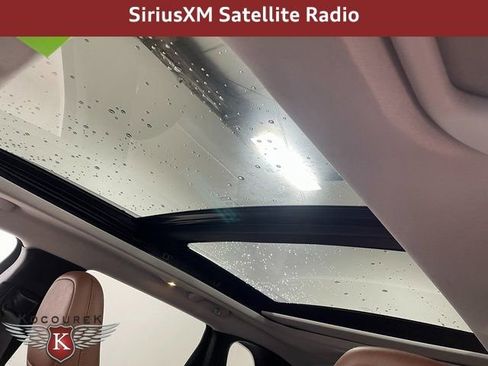 Used 2019 Jeep Cherokee Overland image 21