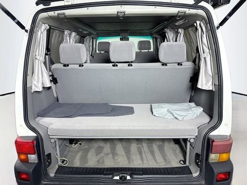 Used 2001 Volkswagen Eurovan MV image 24