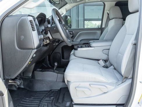 Used 2018 Chevrolet Silverado 2500 W/T w/ WT Fleet Convenience Package AWD/4WD image 16