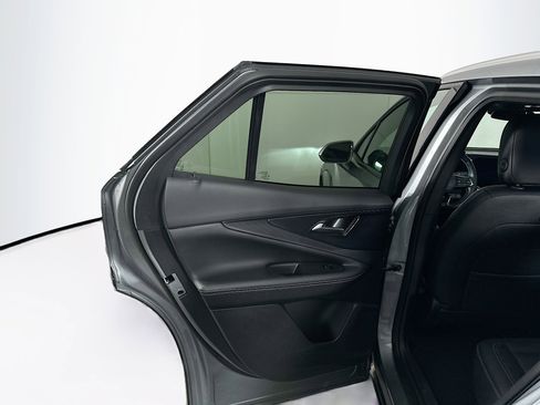 Used 2024 Chevrolet Blazer EV LT AWD/4WD image 26