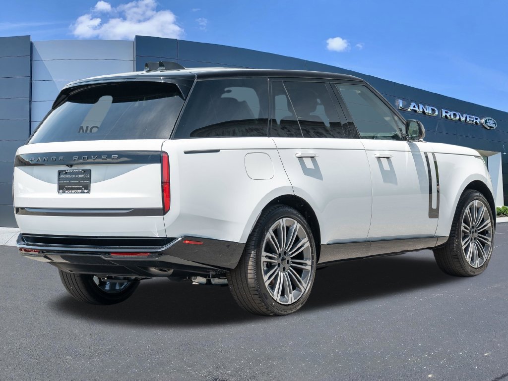 New 2026 Land Rover Range Rover SE AWD/4WD image 4