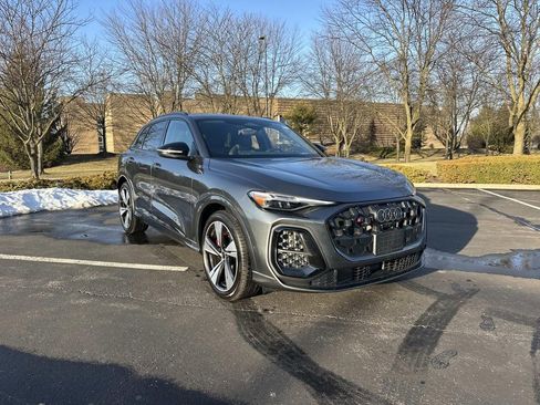 New 2025 Audi SQ5 Premium Plus image 1