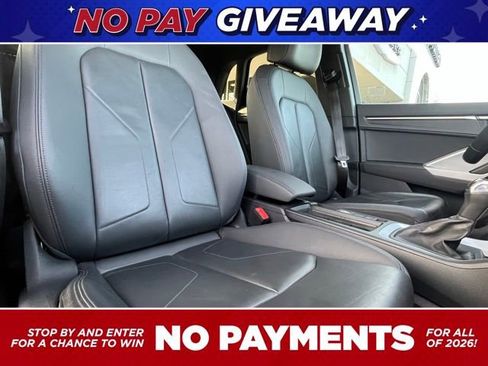 Used 2023 Audi Q3 2.0T Premium image 28