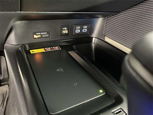 Used 2026 Toyota Camry SE w/ Convenience Package image 22