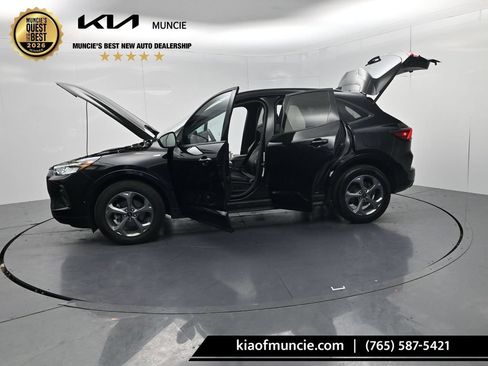 Used 2023 Ford Escape ST-Line w/ Tech Pack #1 AWD/4WD image 61