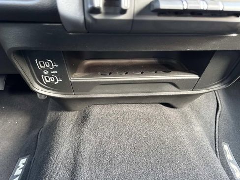 Used 2024 RAM 2500 Big Horn image 30