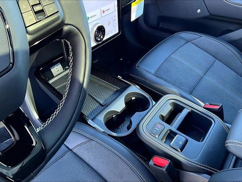 New 2025 Ford Mustang Mach-E GT image 8