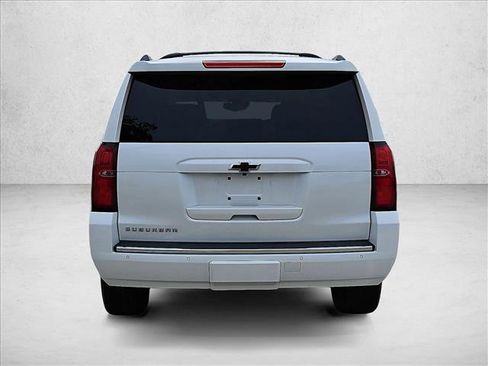 Used 2016 Chevrolet Suburban LTZ image 6