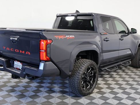 Used 2025 Toyota Tacoma SR5 image 3