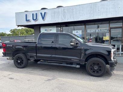 Used 2026 Ford F250 Lariat w/ Black Appearance Package