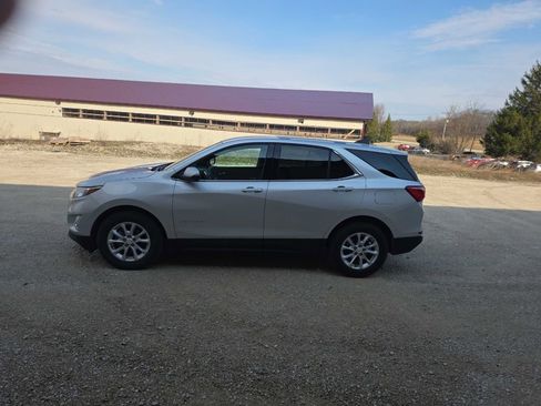 Used 2019 Chevrolet Equinox LT FWD image 8