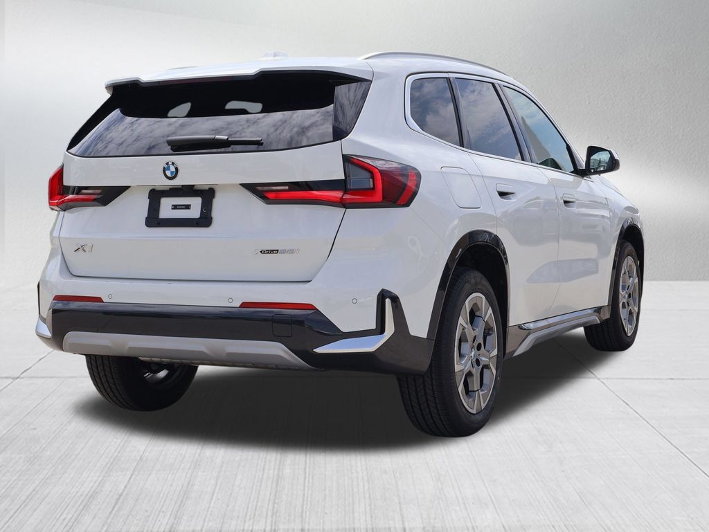 Used 2025 BMW X1 xDrive28i w/ Technology Package AWD/4WD image 26