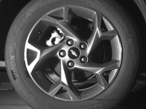 Used 2025 Chevrolet Trax LT FWD image 15