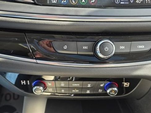 Used 2023 Buick Enclave Avenir w/ Avenir Technology Package AWD/4WD image 22